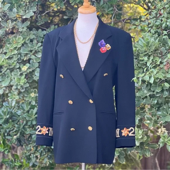 VINTAGE ESCADA Double breasted blazer|40 - Picture 3 of 15